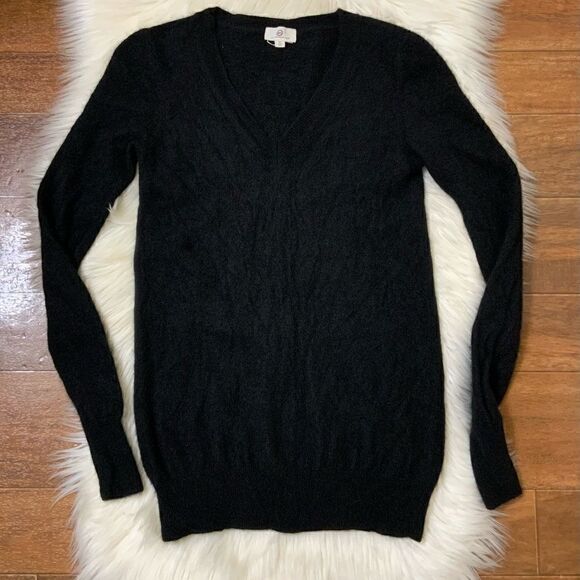 Sweater Weather for Women | AG size Xs - Picture 6 of 9